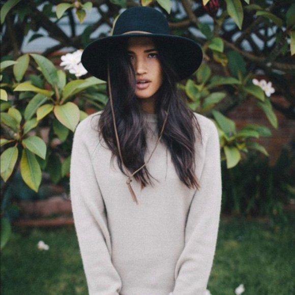 Poler Accessories - POLER Rod Felt Round Wide Brim Black Hat